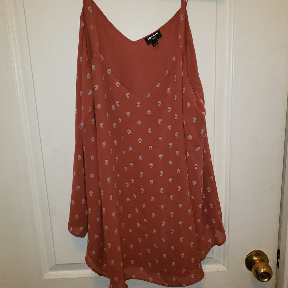Torrid size 1 skull tank